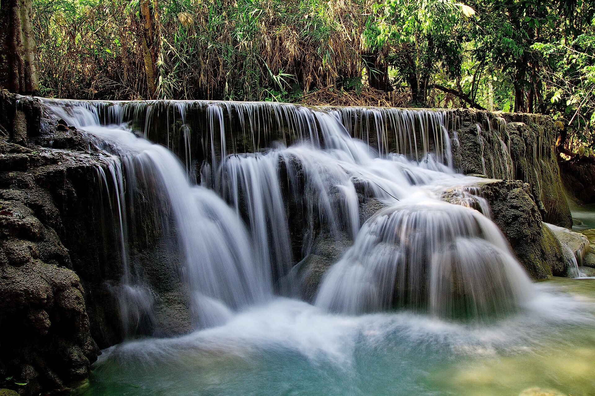 Experience Luang Prabang’s safe sites with guided tours